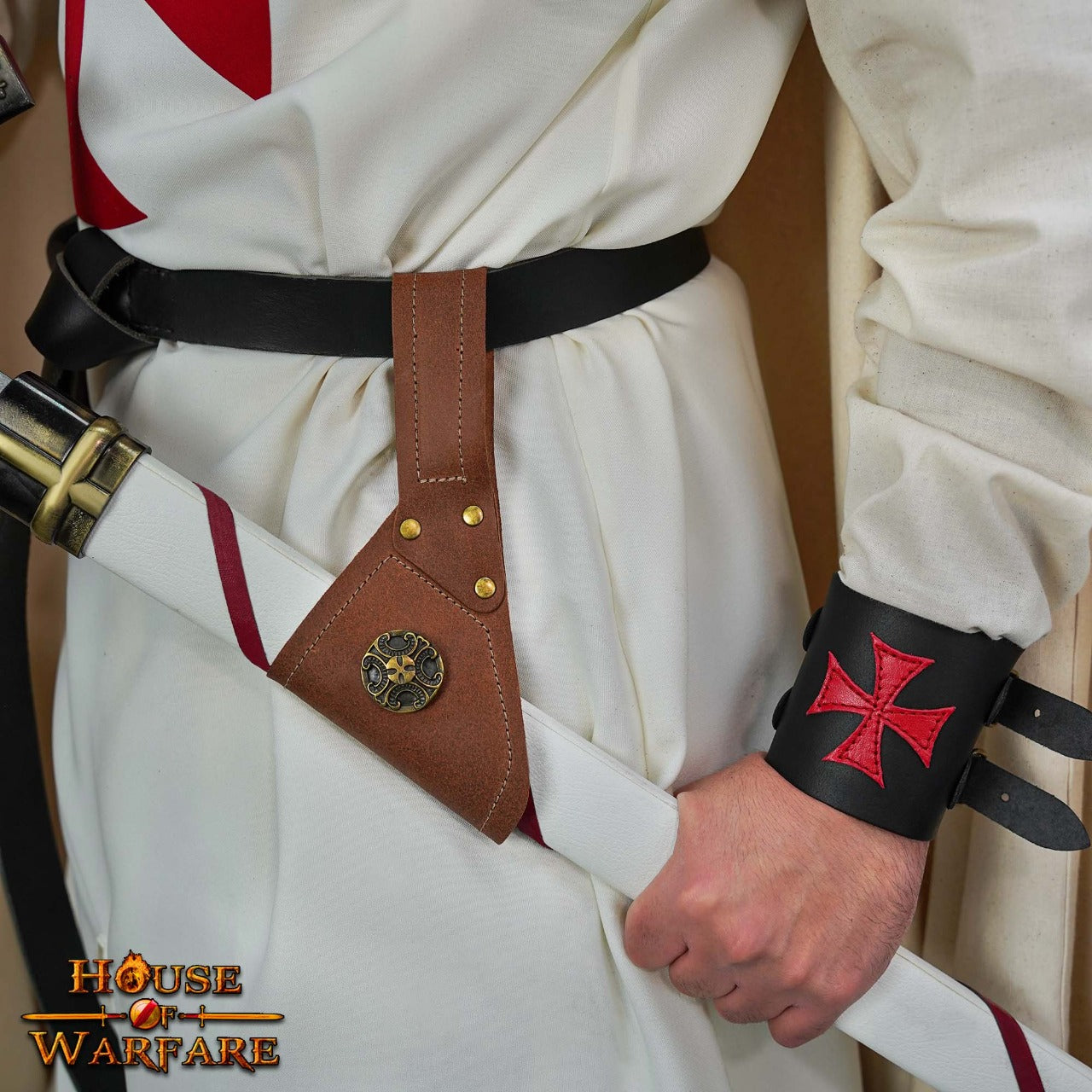 Imagen única de: Espada Medieval de Cuero Diseño Rana Cruz Antigua