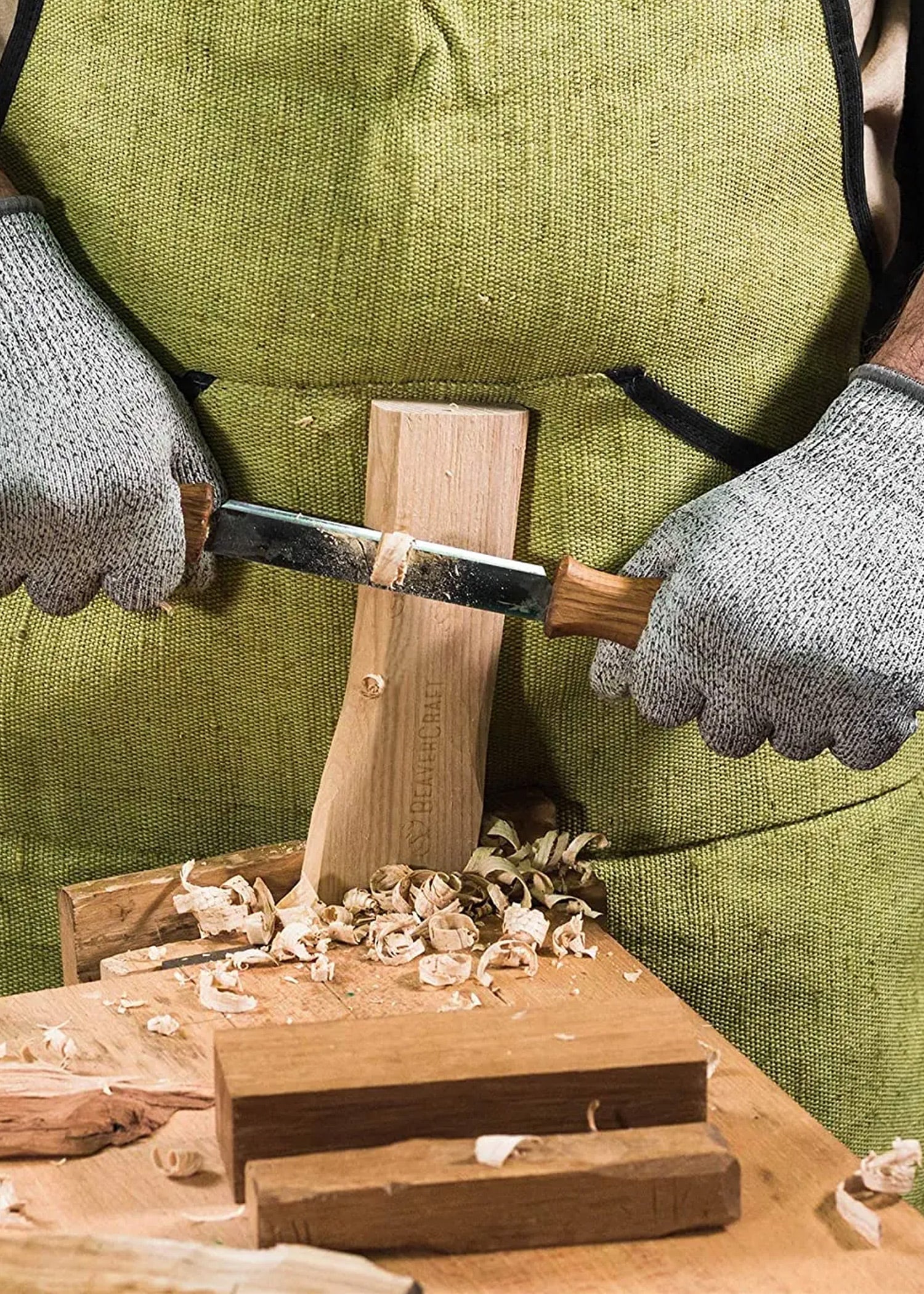 Imagen única de: Navaja De 3Mm Con Mango De Roble Y Funda De Cuero, Beavercraft