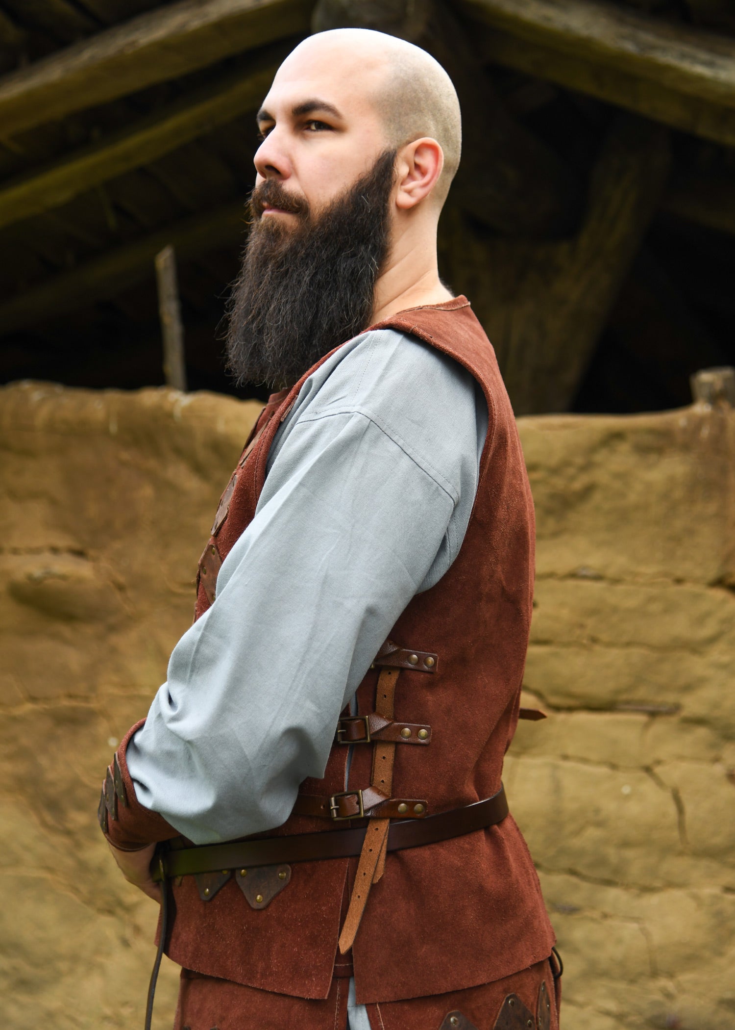 Imagen única de: Armadura De Ante Para Torso Vidar, Marrón