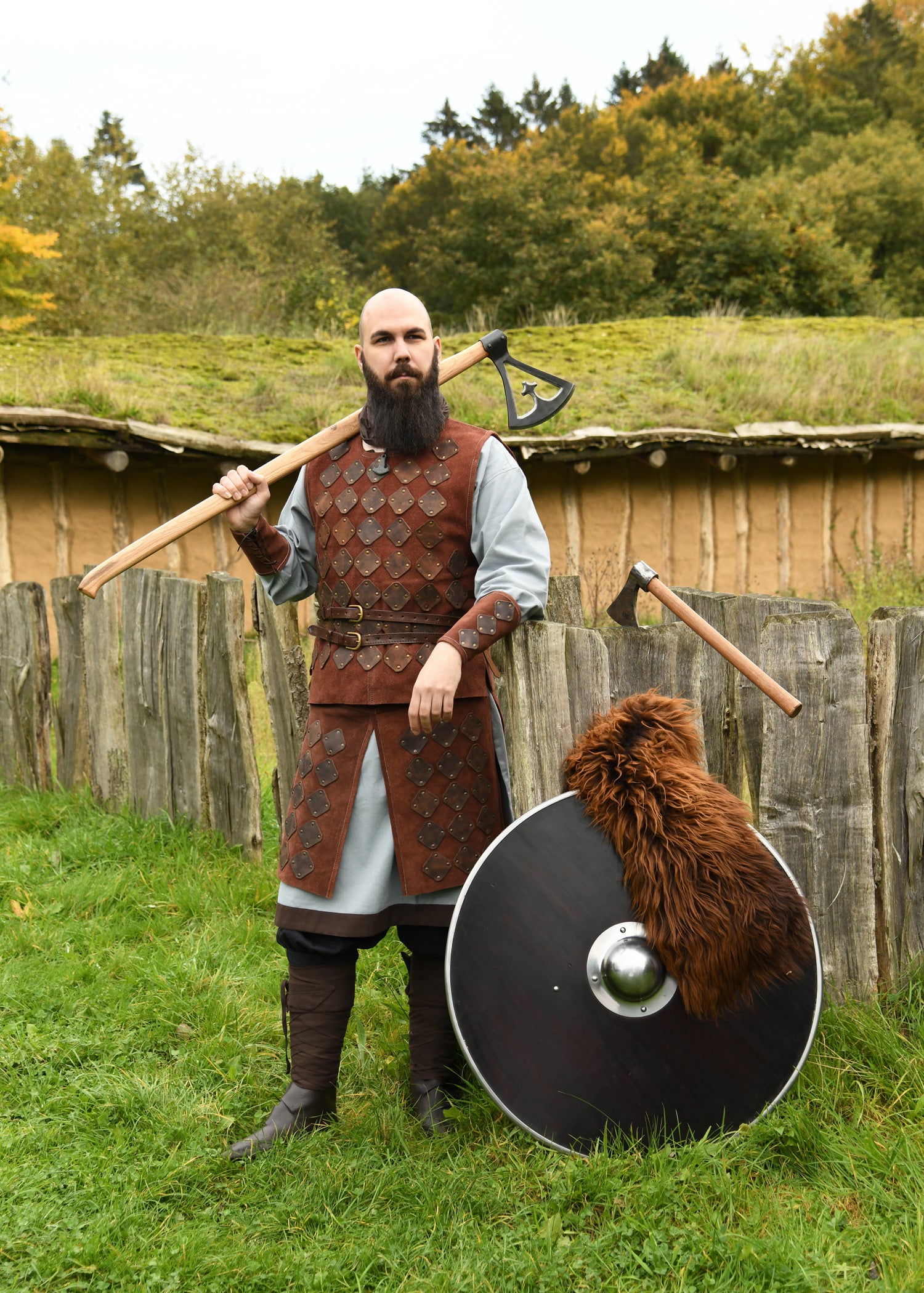 Imagen única de: Armadura De Ante Para Torso Vidar, Marrón