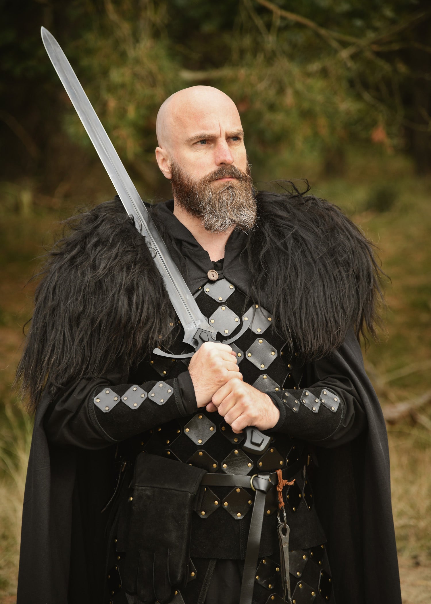 Imagen única de: Manguitos De Ante Vares, Negro