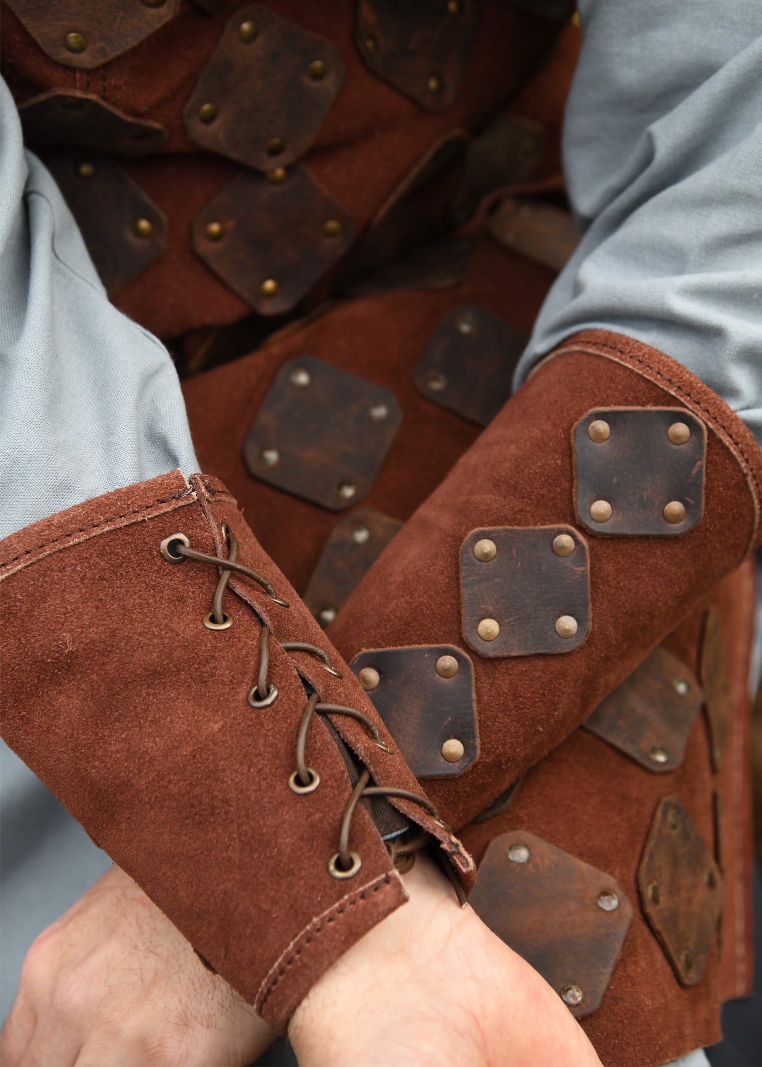 Imagen única de: Manguitos De Ante Vidar, Marrón