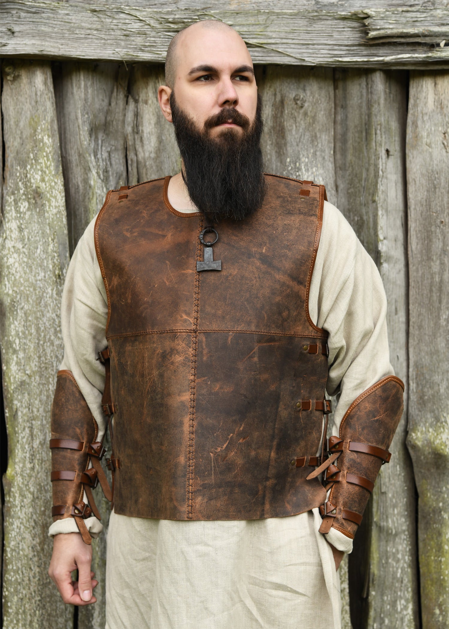 Imagen única de: Armadura De Torso Sindri De Cuero Engrasado, Marrón