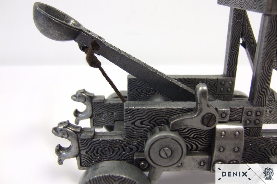 Imagen única de: Catapulta Medieval Siglo XI 426