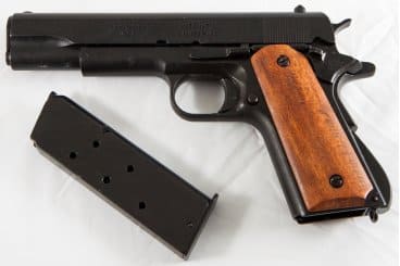 Imagen única de: Pistola Automática .45 M1911A1, Usa 1911  Réplica No Funcional Mod.9312