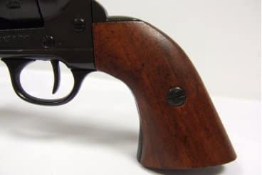 Imagen única de: Revólver Cal .45 Peacemaker 12", Usa 1873, Réplica No Funcional 7303