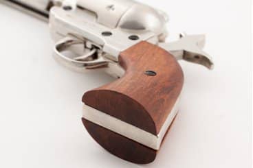 Imagen única de: Revólver Cal.45 Peacemaker 5½" 1106