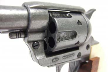 Imagen única de: Revólver Peacemaker Cal.45 5½", 1150 Réplica No Funcional