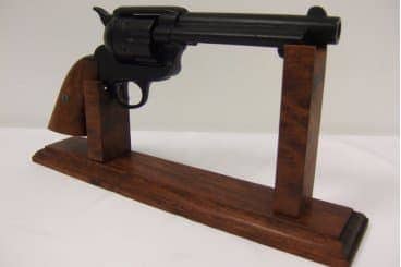 Imagen única de: Revólver Cal.45 Peacemaker 5½" 1106