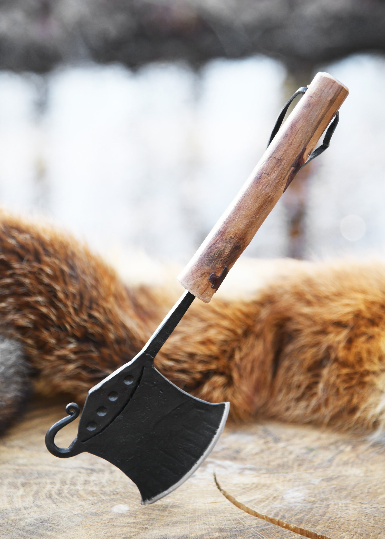 Imagen única de: Hacha De Cocina Forjada, Cuchilla Con Mango De Madera.