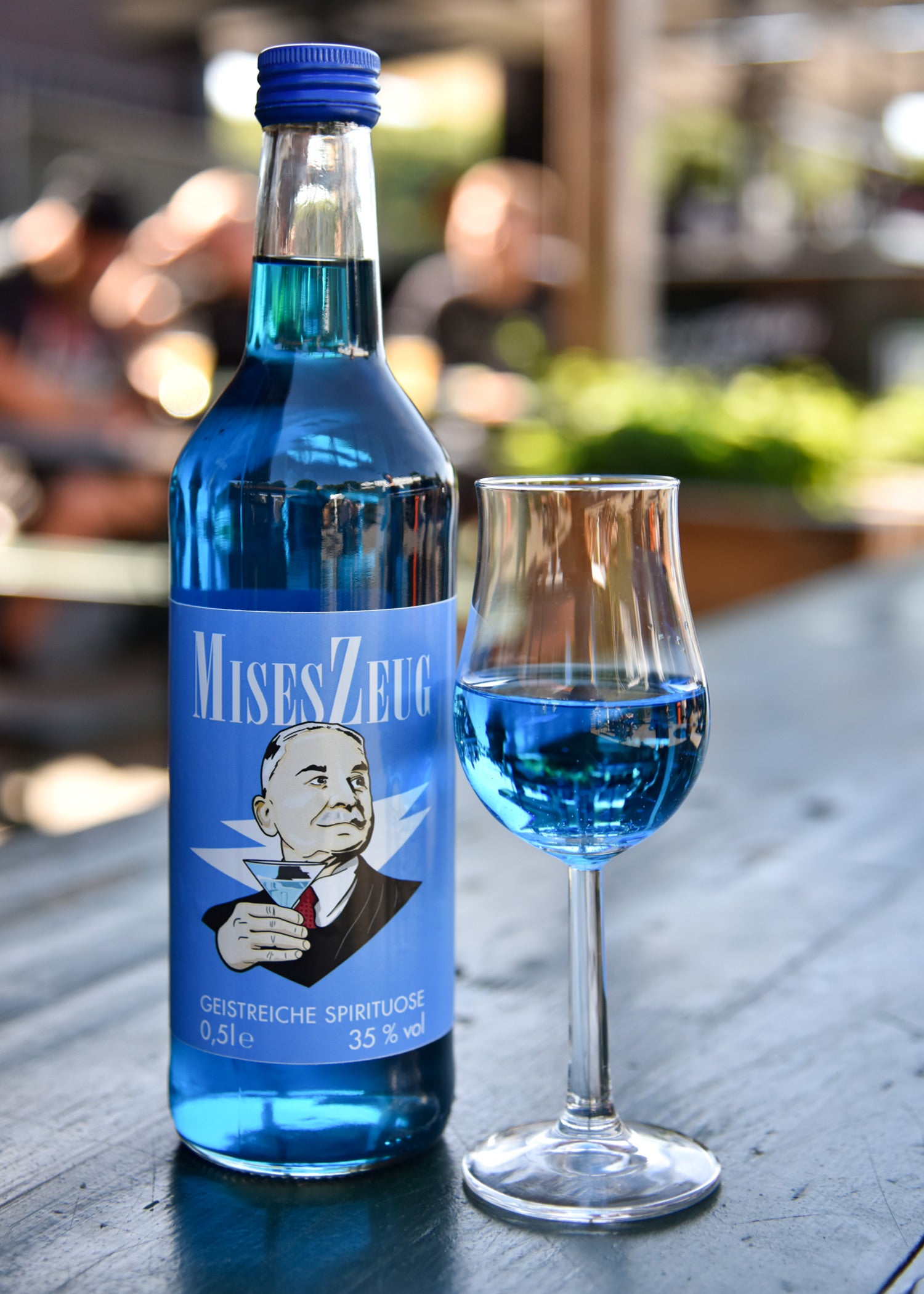 Imagen única de: Cosas De Mises, 35% Vol. Alk., Botella De 0,5 L - Aguardientes Holstein