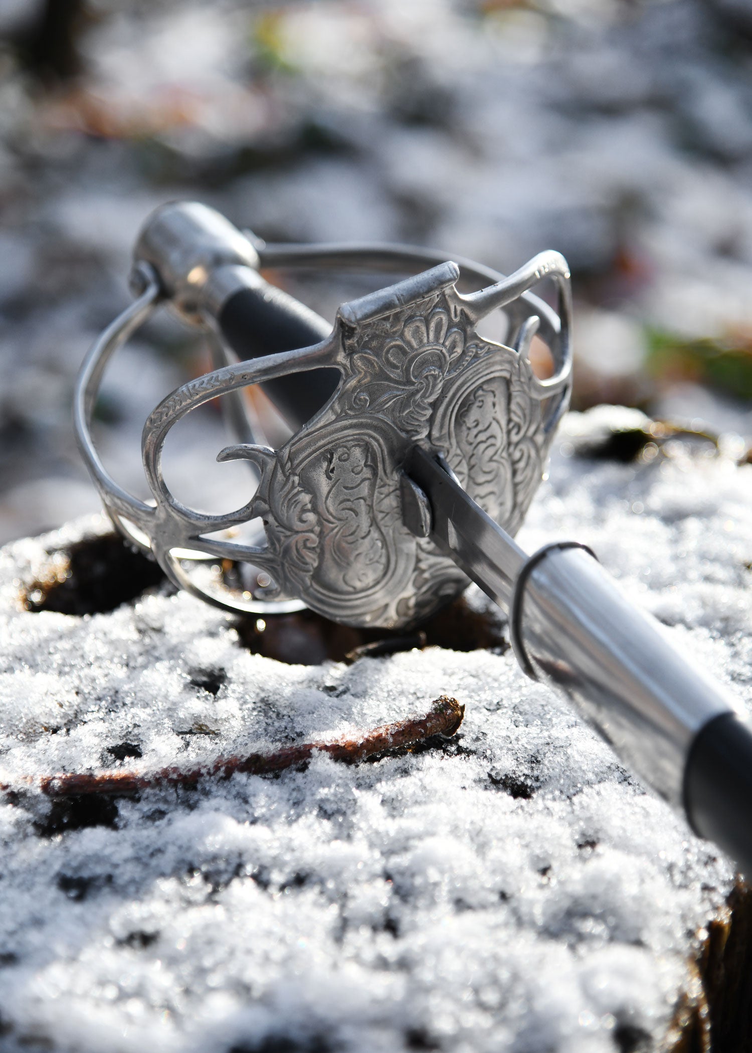 Imagen única de: Espada De Cesta Mortuoria, Adecuada Para Espectáculo De Combate, Categoría-B