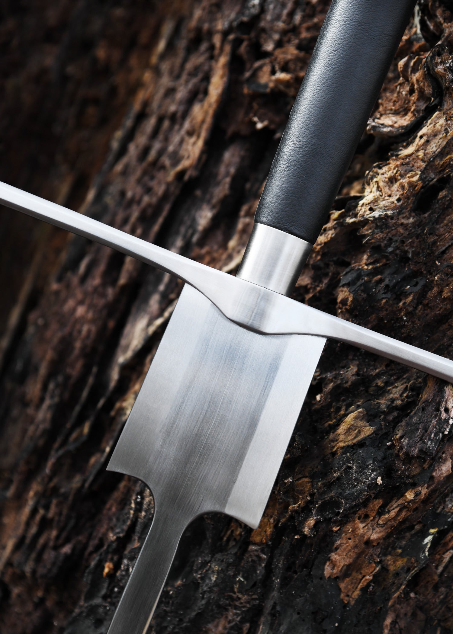 Imagen única de: Espada De Plumas, Afilada