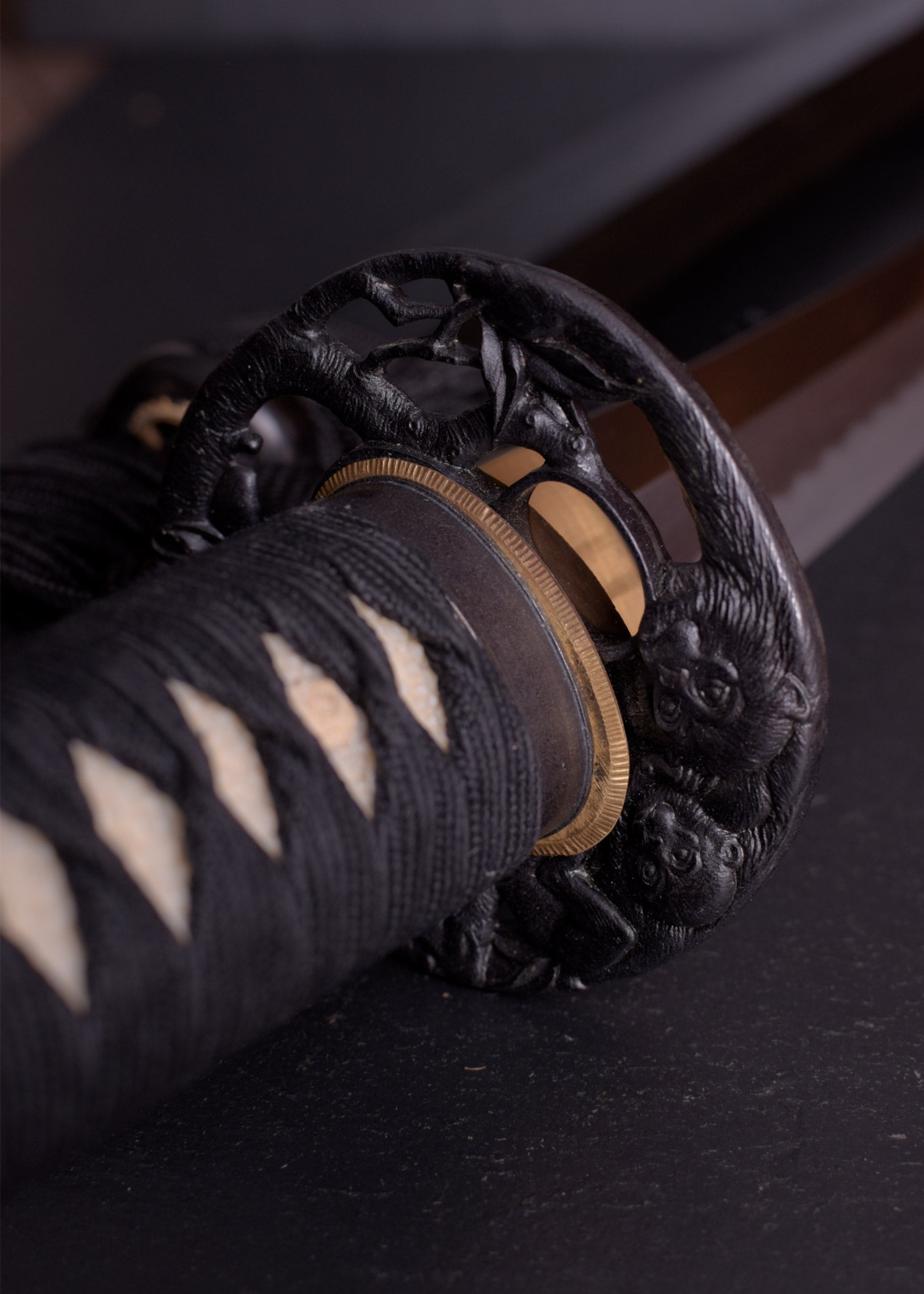 Katana Mono, detalle Tsuba