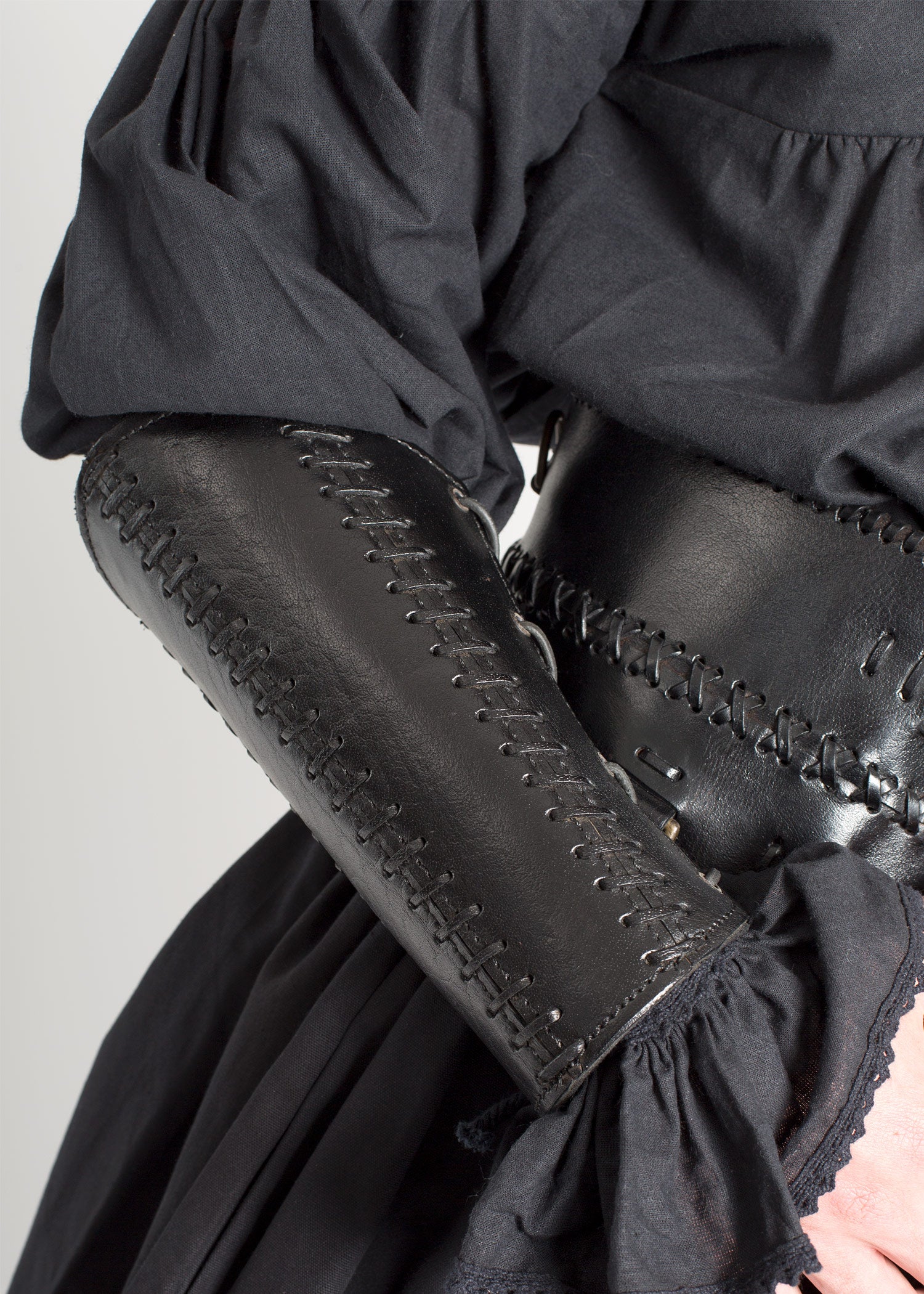 Imagen única de: Brazales Squire, Negro, Par