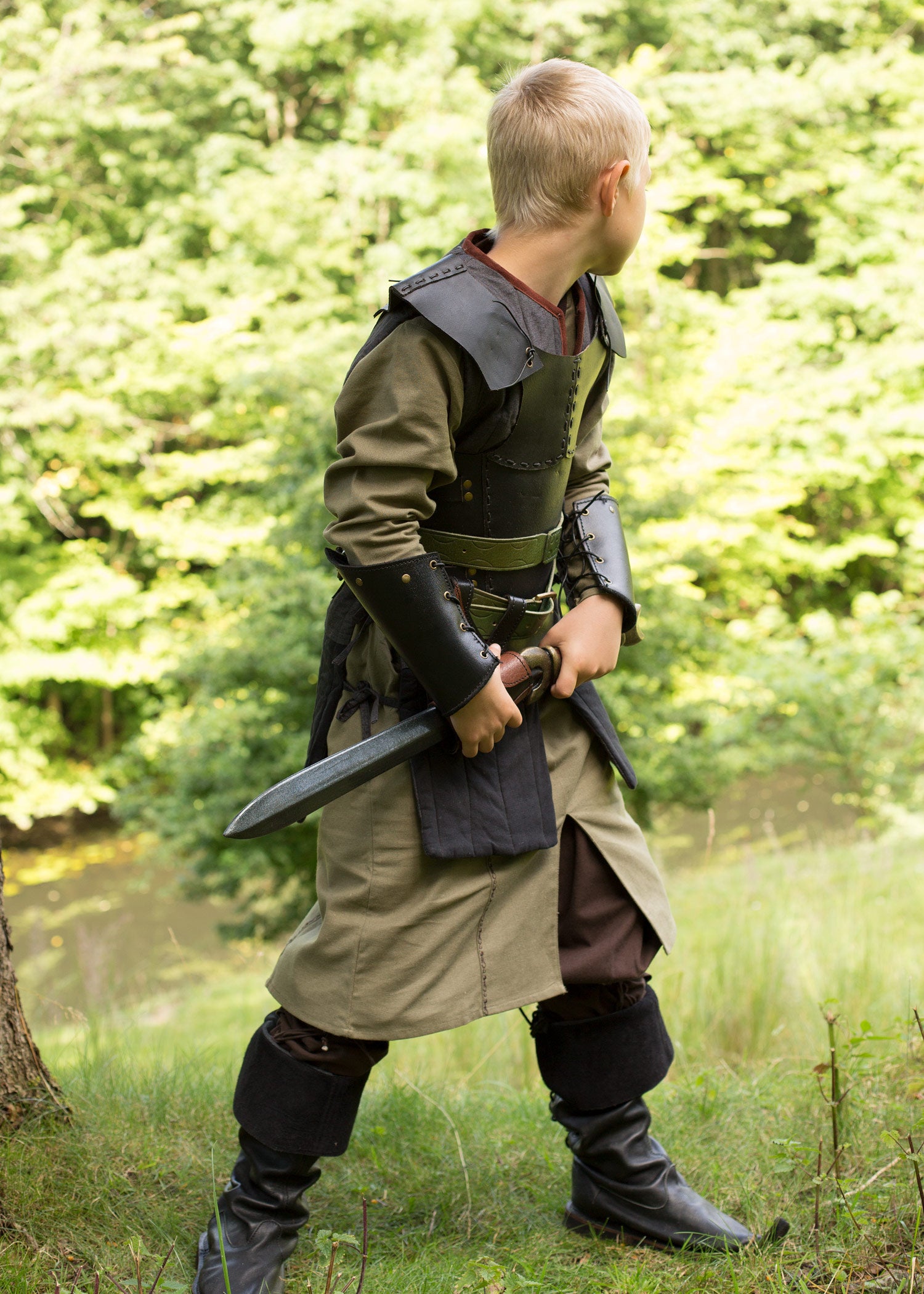 Imagen única de: Armadura De Cuero Rfb, Talla. S