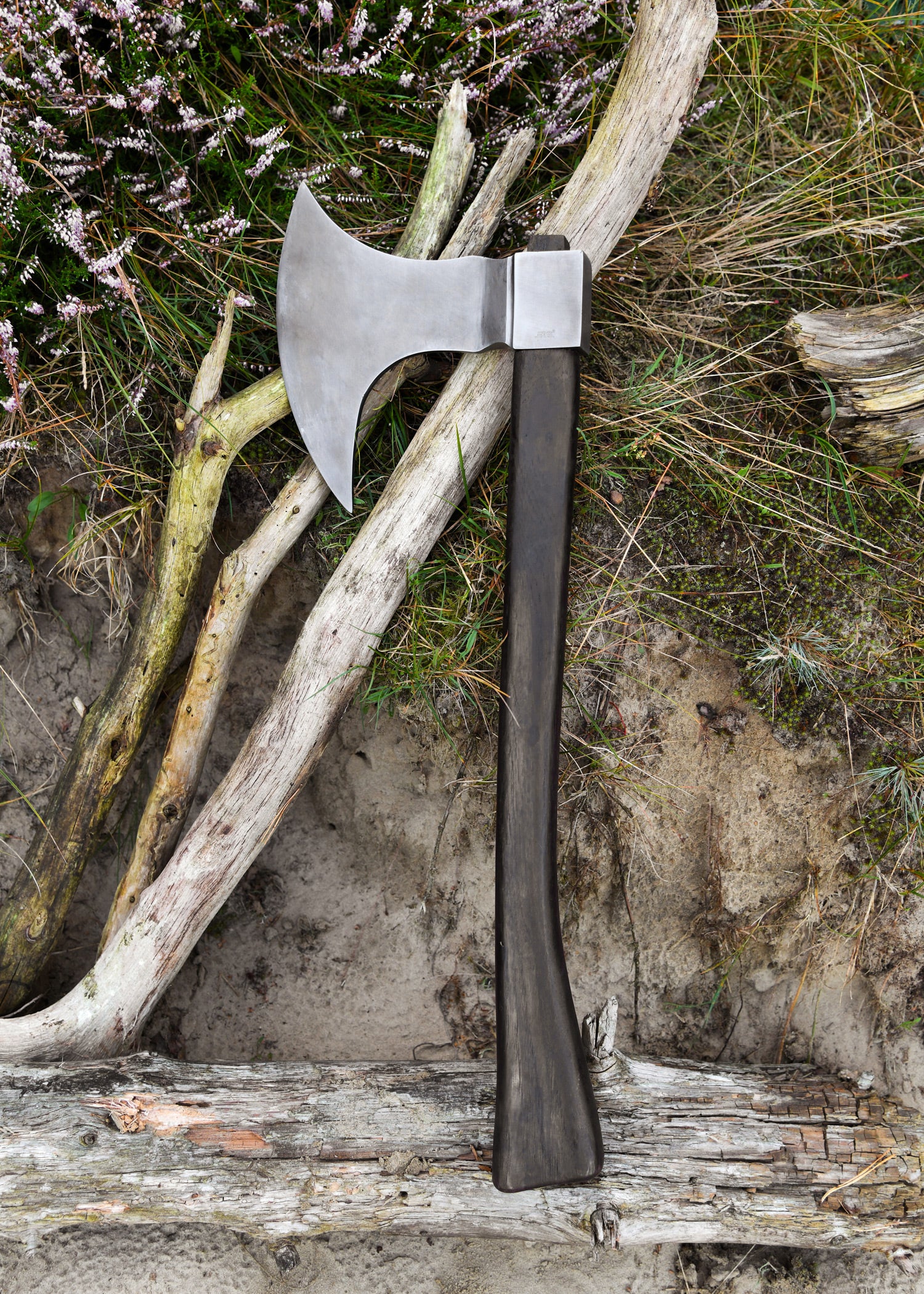 Imagen única de: Hacha De Caza Medieval, Windlass.