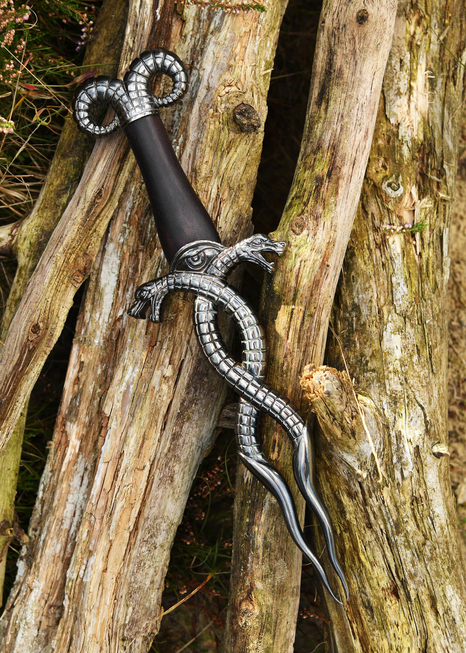 Imagen única de: Thulsa Doom Daga, Windlass