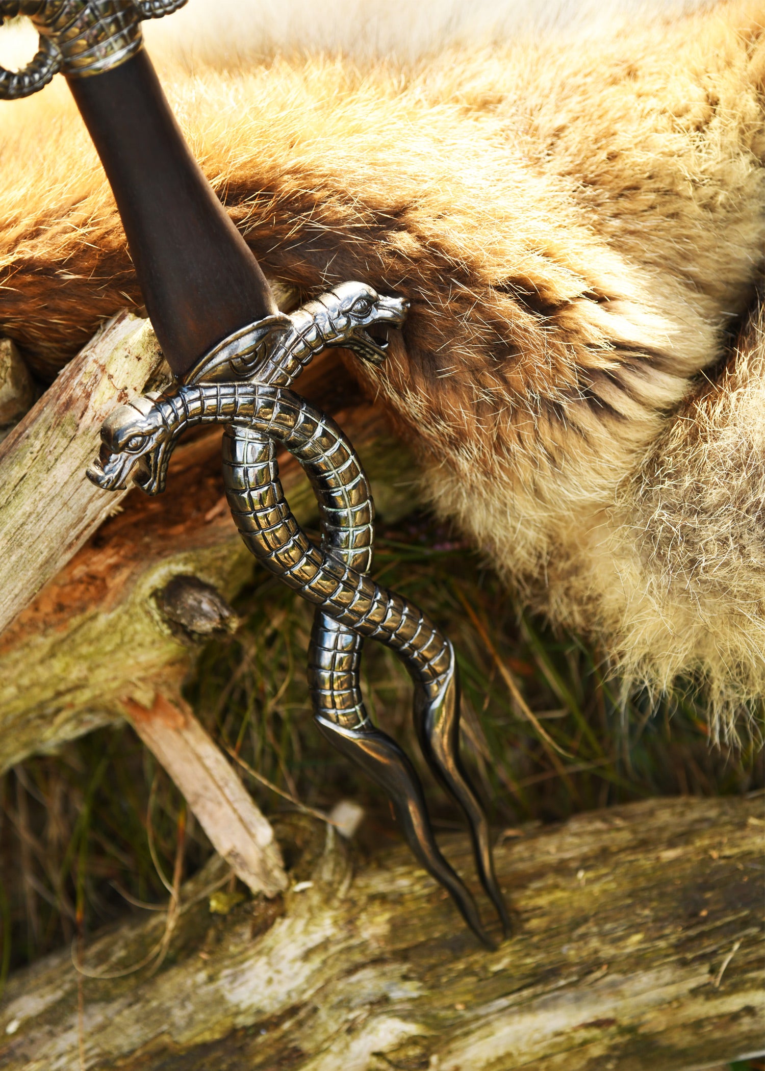 Imagen única de: Thulsa Doom Daga, Windlass