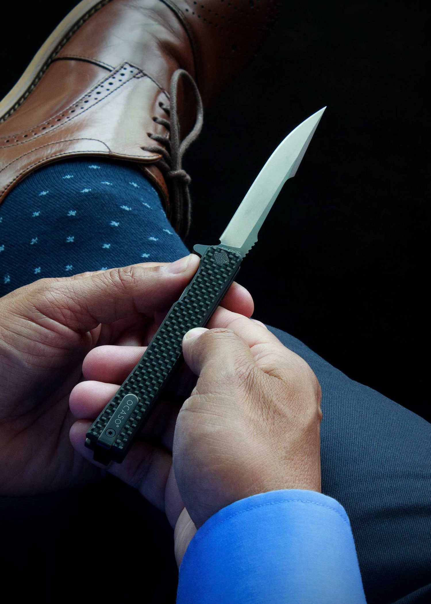 Imagen única de: Navaja De Bolsillo Solstice, Harpoon, Carbono, Negra, Ocaso Knives