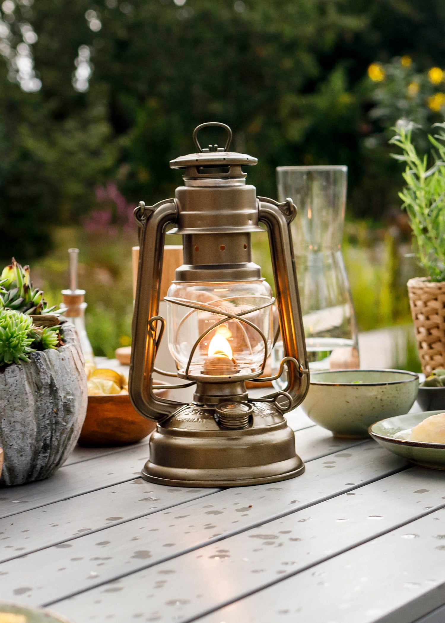 Imagen única de: Linterna De Tormenta Feuerhand 276 Bronce