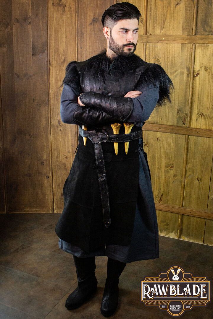 Imagen única de: Jubón De Cuero De Cuervo