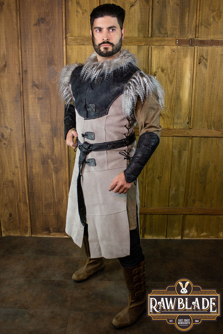 Imagen única de: Jubón De Cuero De Búho