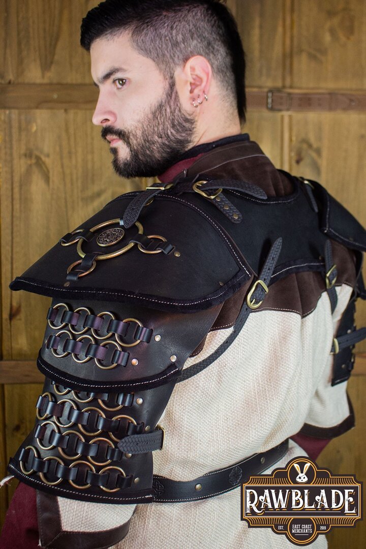 Imagen única de: Gorjal De Luchador Con Hombreras