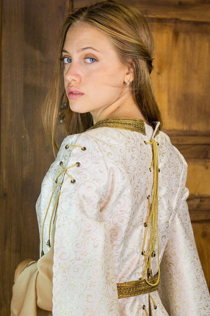Imagen única de: Vestido Noble Aquitania