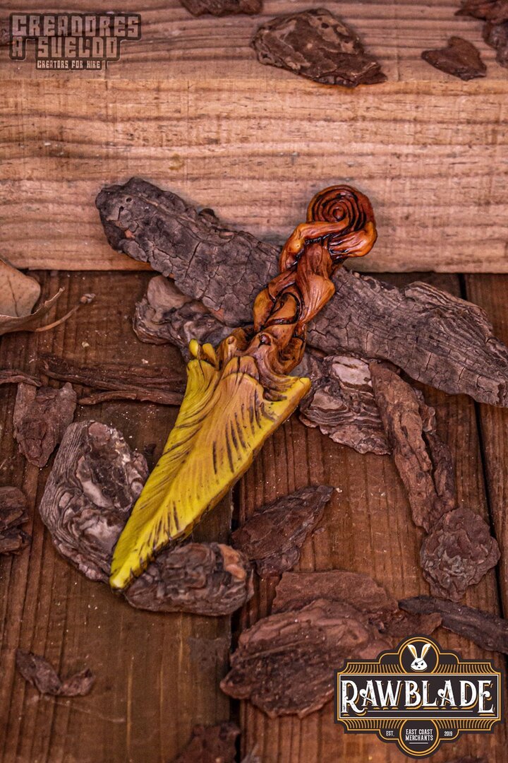 Imagen única de: Daga Silvana