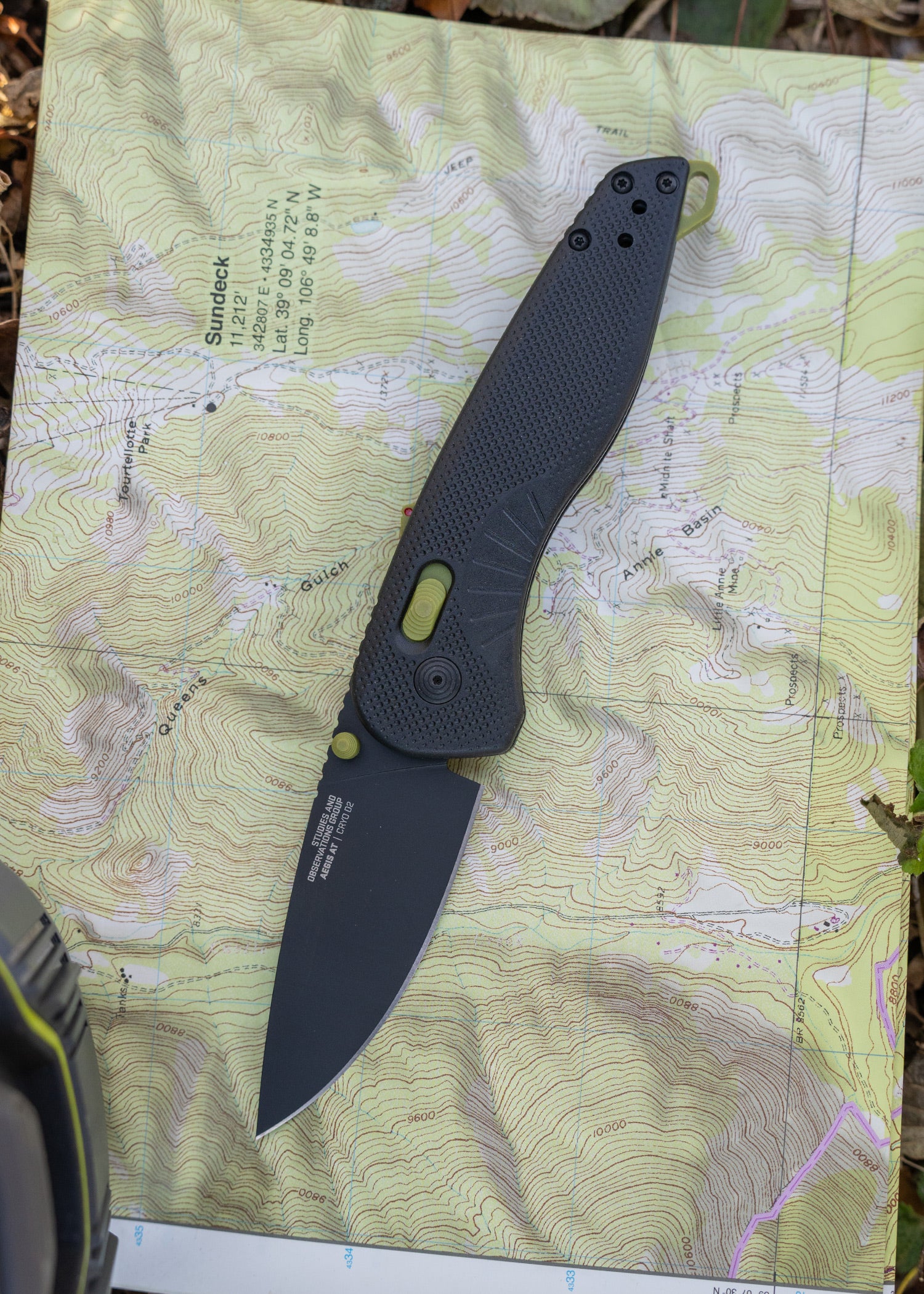 Imagen única de: Sog Aegis At - Negro, Musgo, Navaja De Bolsillo