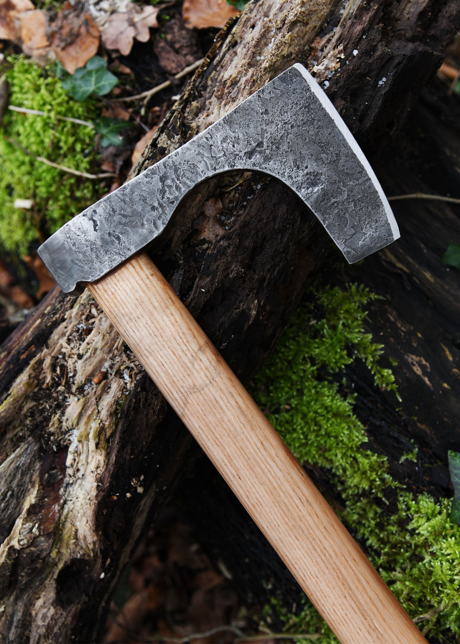 Imagen única de: Hacha Vikinga De Acero, Forjada A Mano, Tipo C