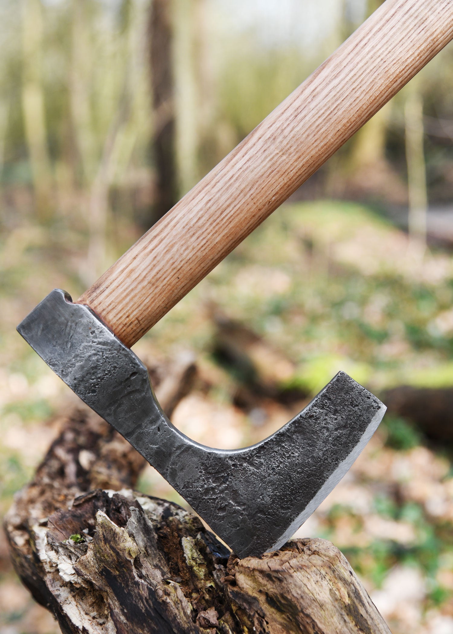 Imagen única de: Hacha Vikinga De Acero, Forjada A Mano, Tipo C