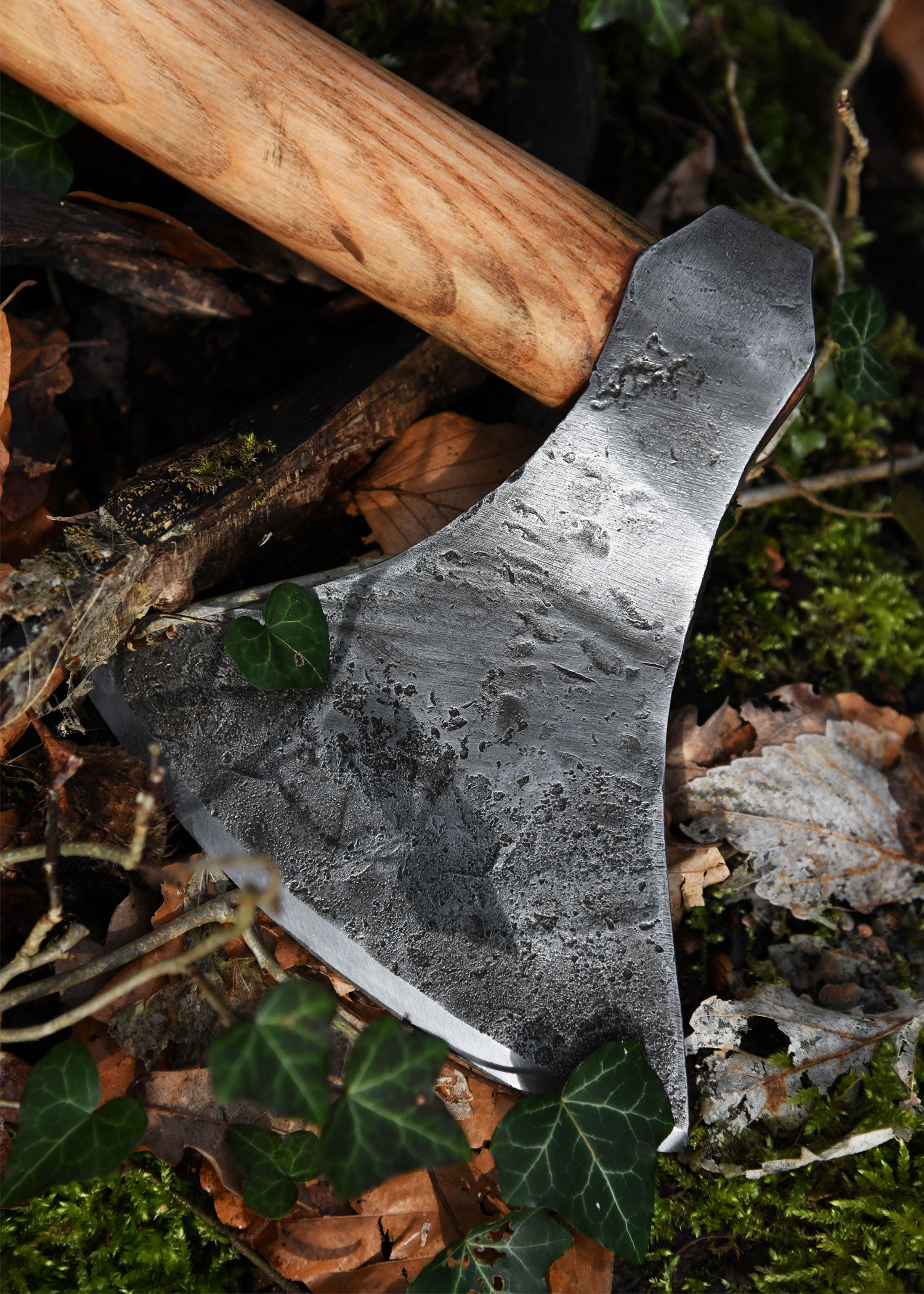 Imagen única de: Hacha Vikinga De Acero, Forjada A Mano, Tipo M