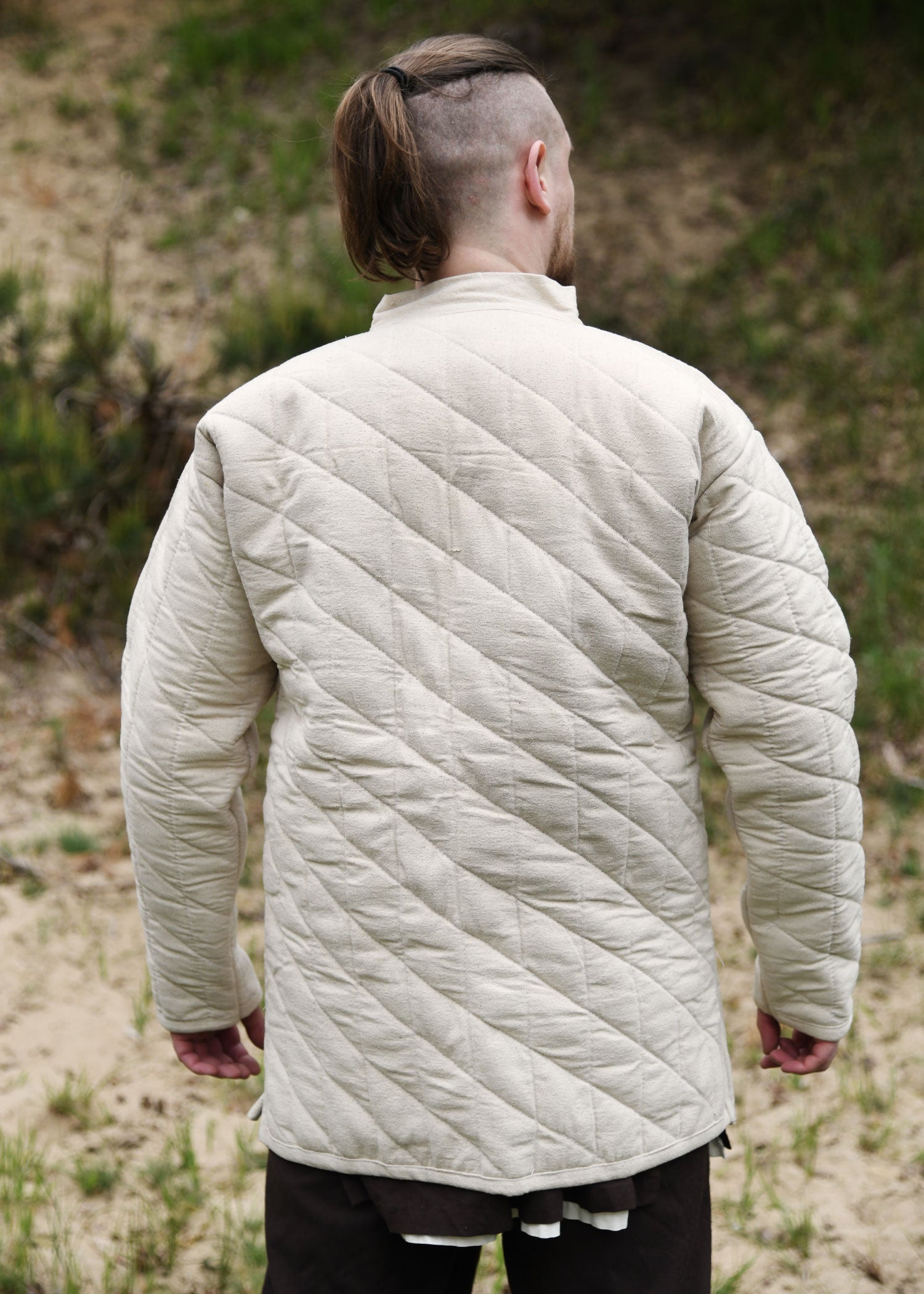 Imagen única de: Gambesón Con Hebillas, Natural