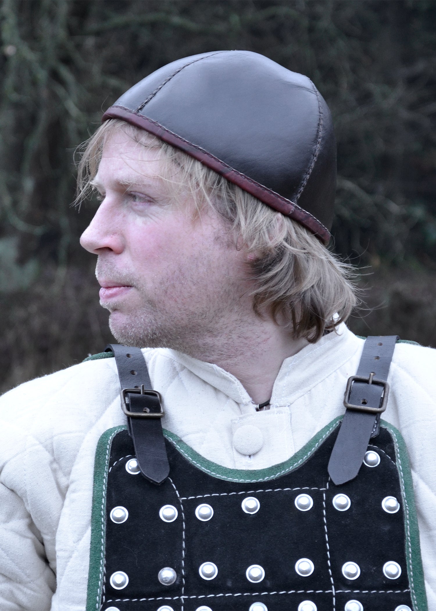 Imagen única de: Gorro Medieval De Cuero
