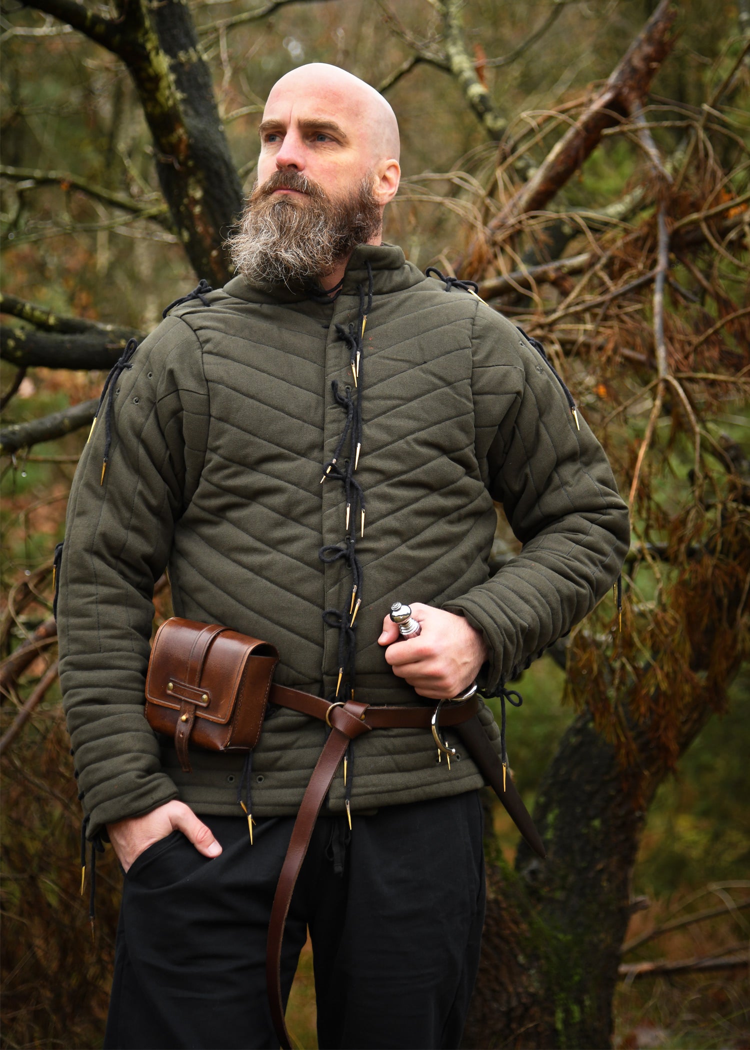 Imagen única de: Chaqueta Armadura Con Nidos, Verde Oliva Oscuro - Negro