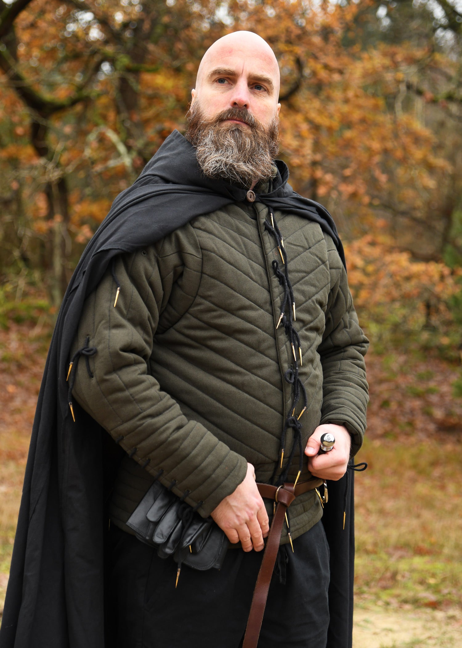 Imagen única de: Chaqueta Armadura Con Nidos, Verde Oliva Oscuro - Negro