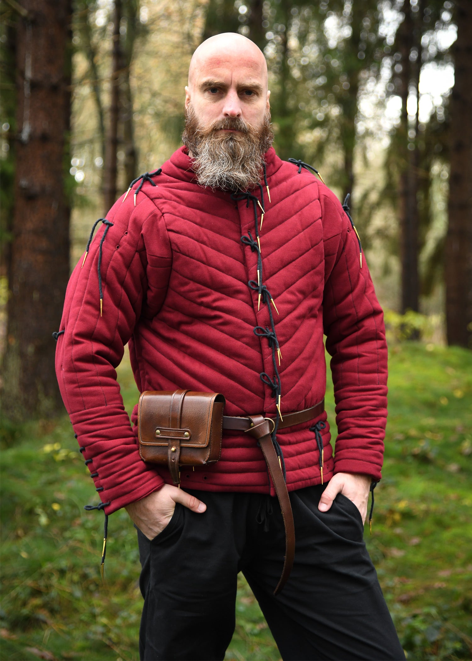 Imagen única de: Chaqueta Armadura Con Nidos, Rojo Vino - Negro