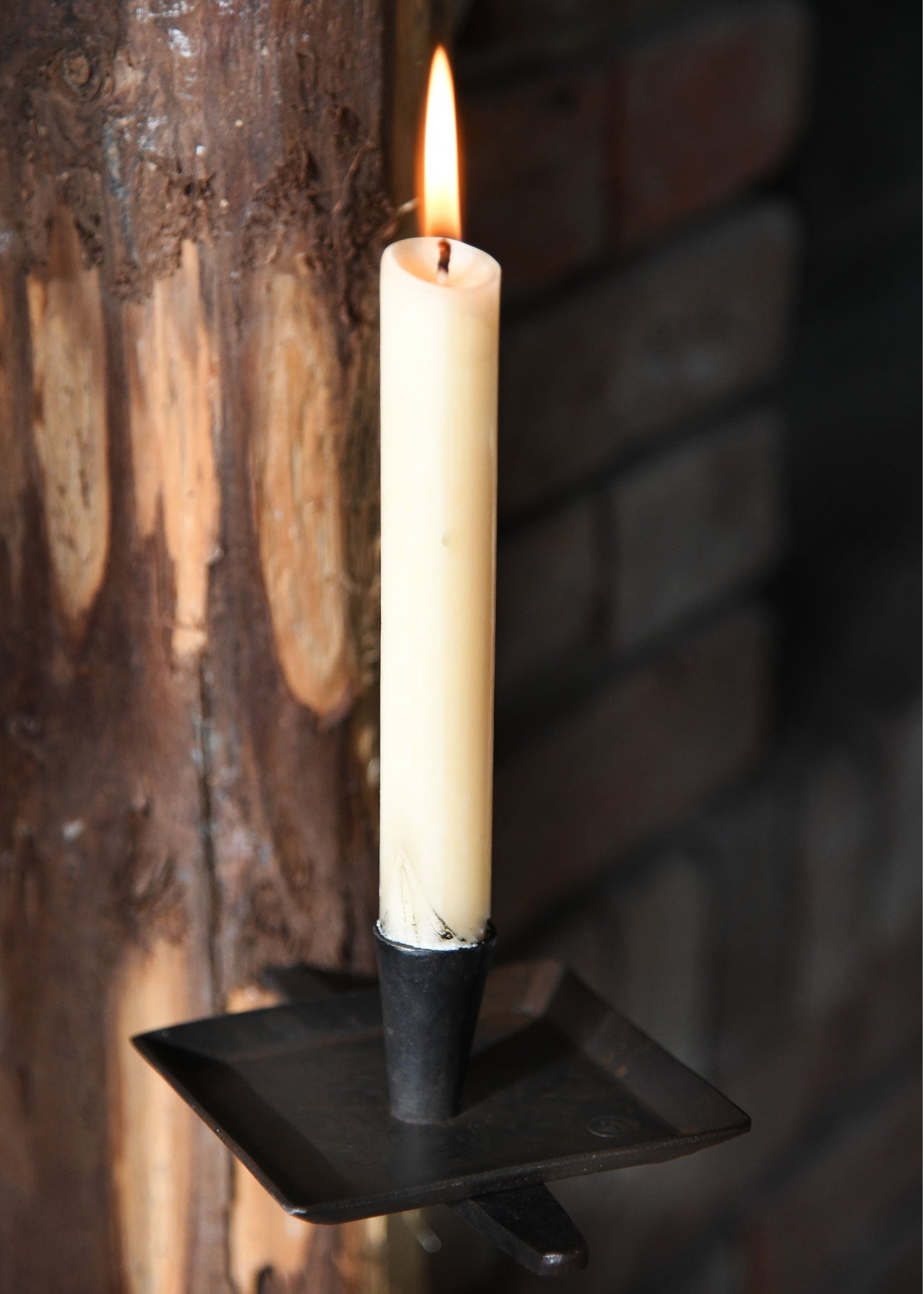 Imagen única de: Aplique De Pared I, Forjado A Mano.