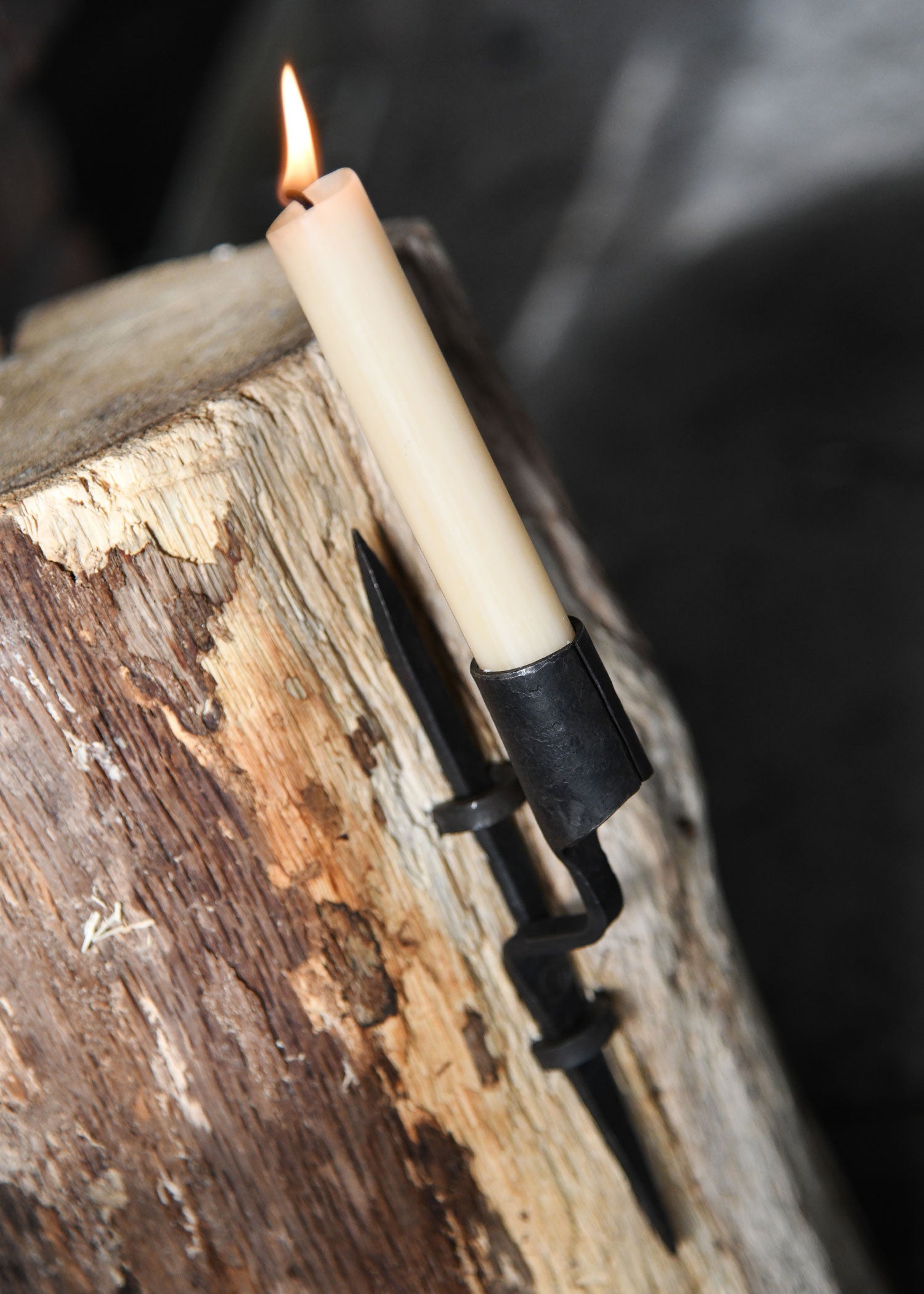 Imagen única de: Aplique De Pared Ii, Forjado A Mano.