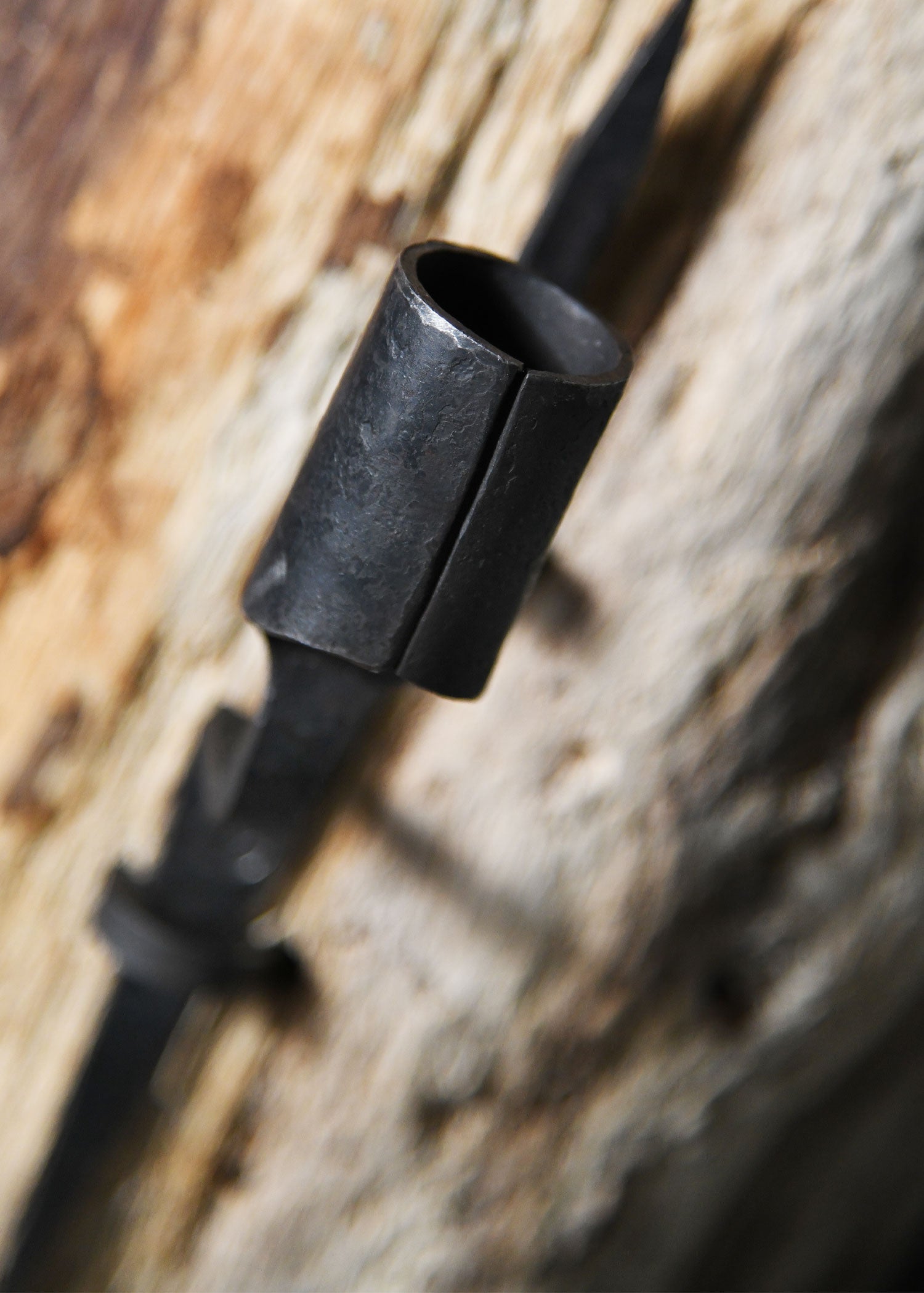 Imagen única de: Aplique De Pared Ii, Forjado A Mano.