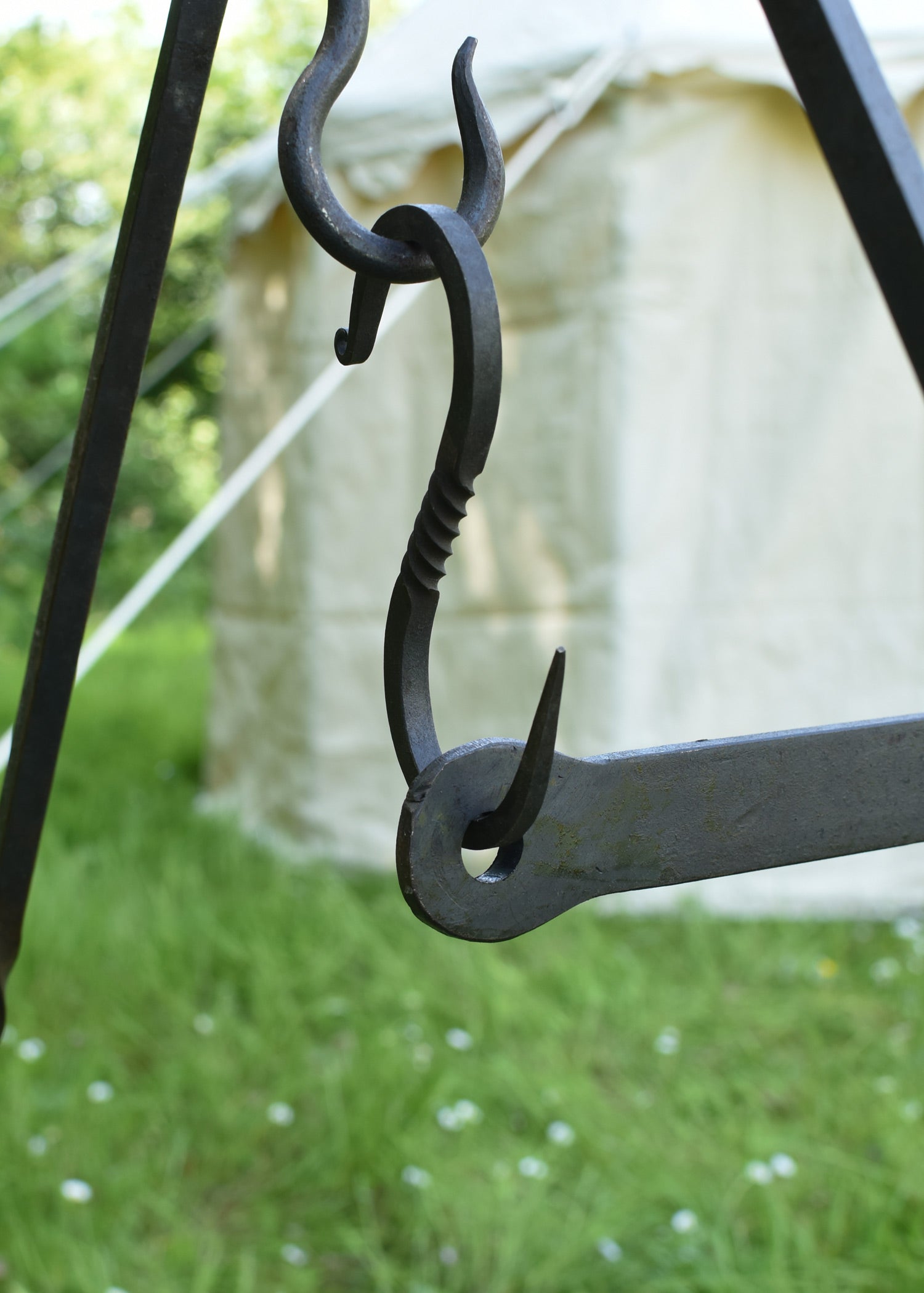 Imagen única de: Barra De Acero Rectangular Para Campamentos Medievales, 6 Agujeros, Aprox.