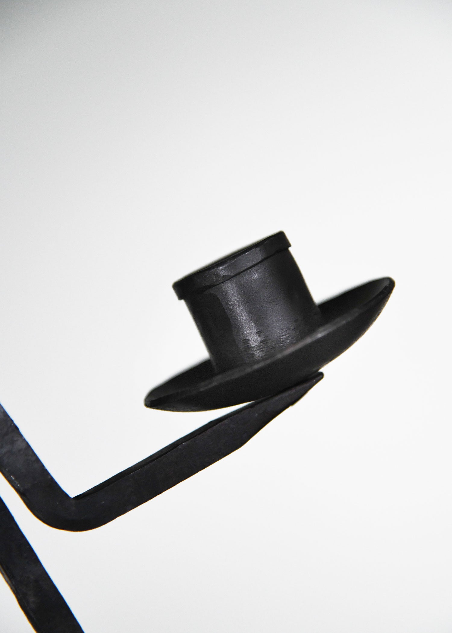 Imagen única de: Porta Virutas De Pino Medieval / Portavelas, Forjado A Mano