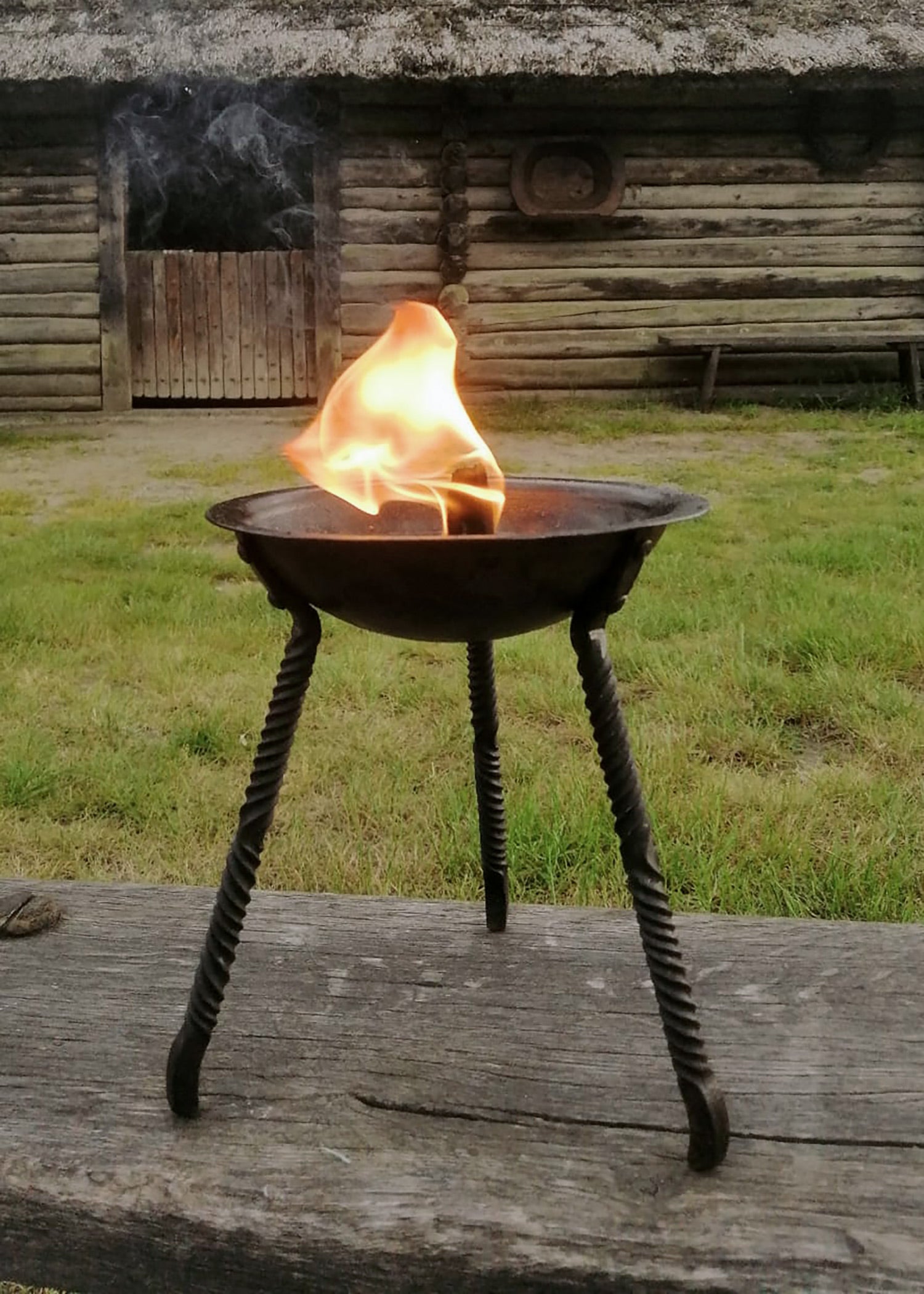 Imagen única de: Brasero Pequeño, Forjado A Mano.