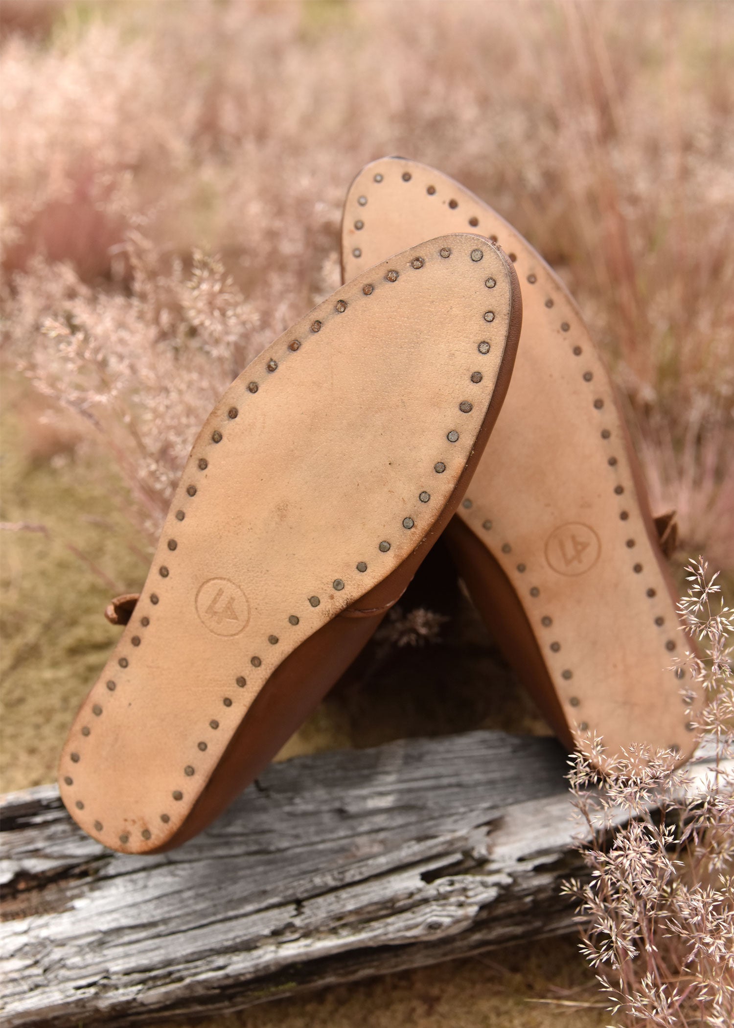 Imagen única de: Botas Vikingas De La Alta Edad Media, Marrón