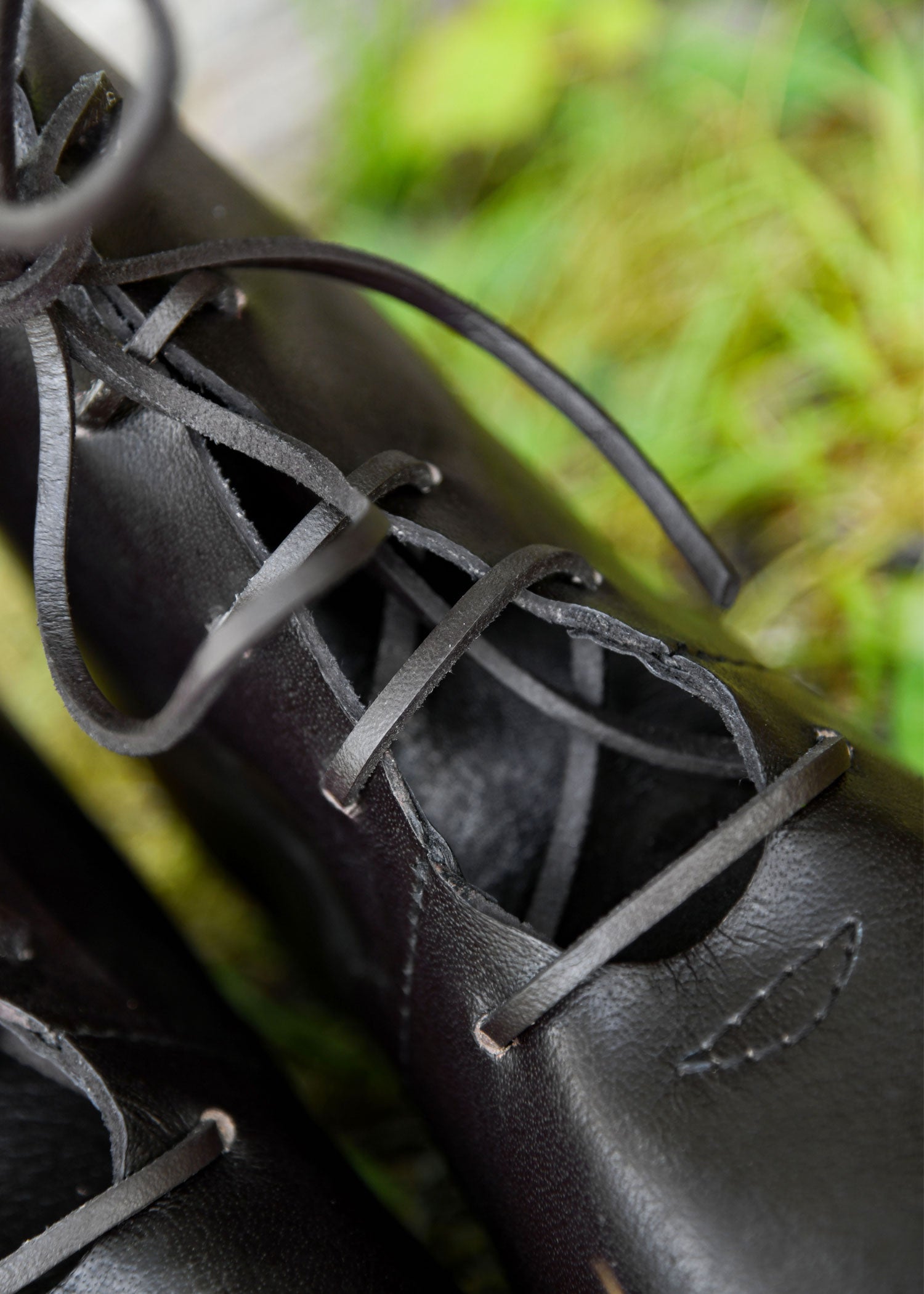 Imagen única de: Zapatos Medievales Con Cordones, Altura Media, Con Cordones En El Medio