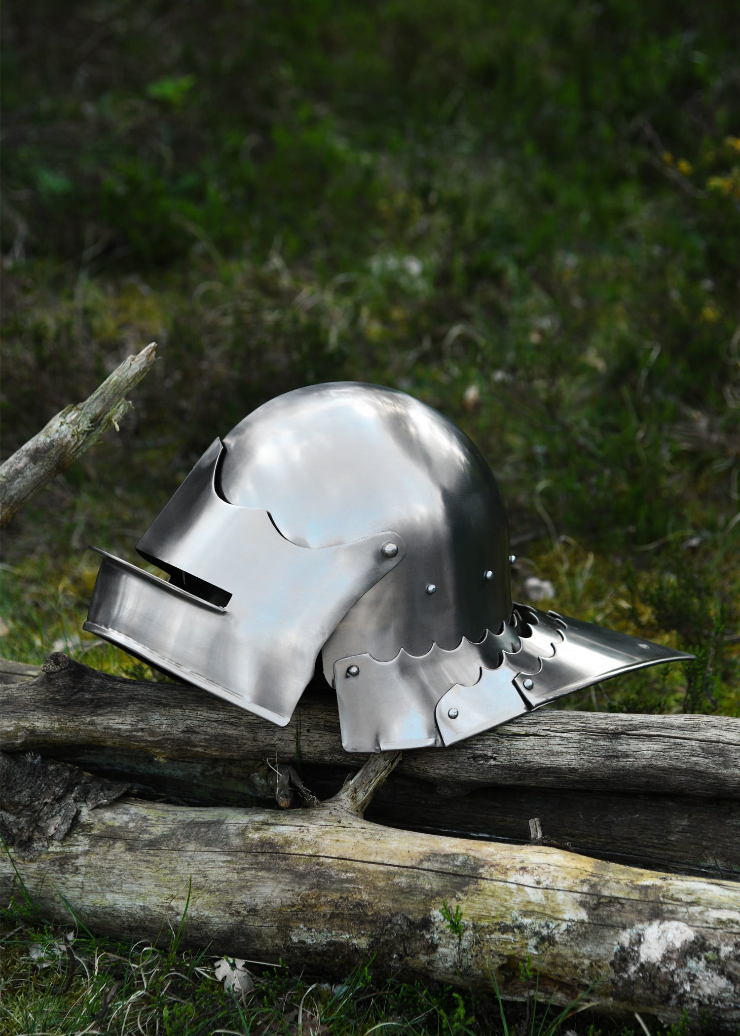 Imagen única de: Sallet Gótico, Ca. 1480, Acero De 2 Mm.