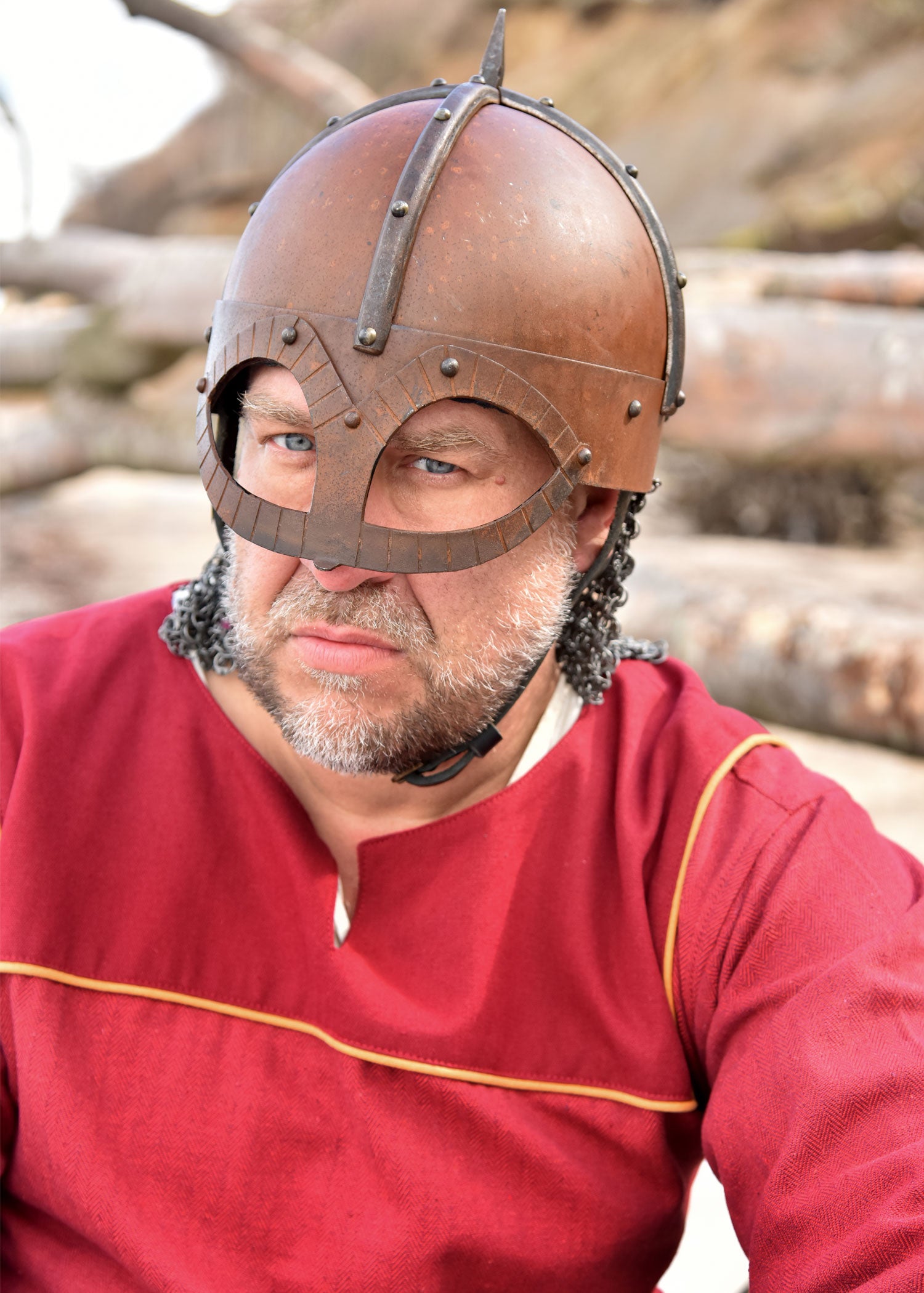 Imagen única de: El Casco Gjermundbu Con Casco Remachado, Acero De 2 Mm