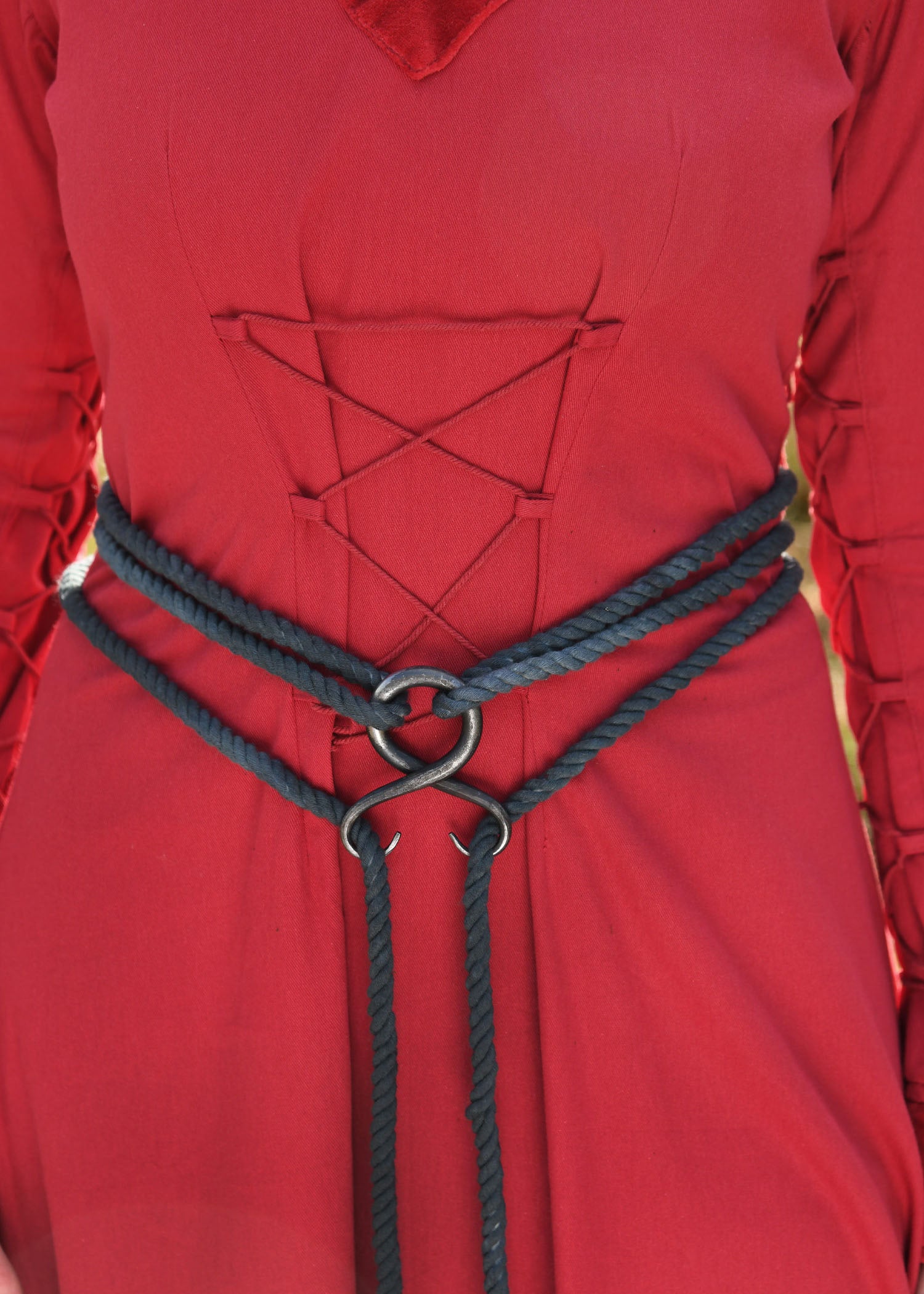 Imagen única de: Gran Cruz Troll De Acero